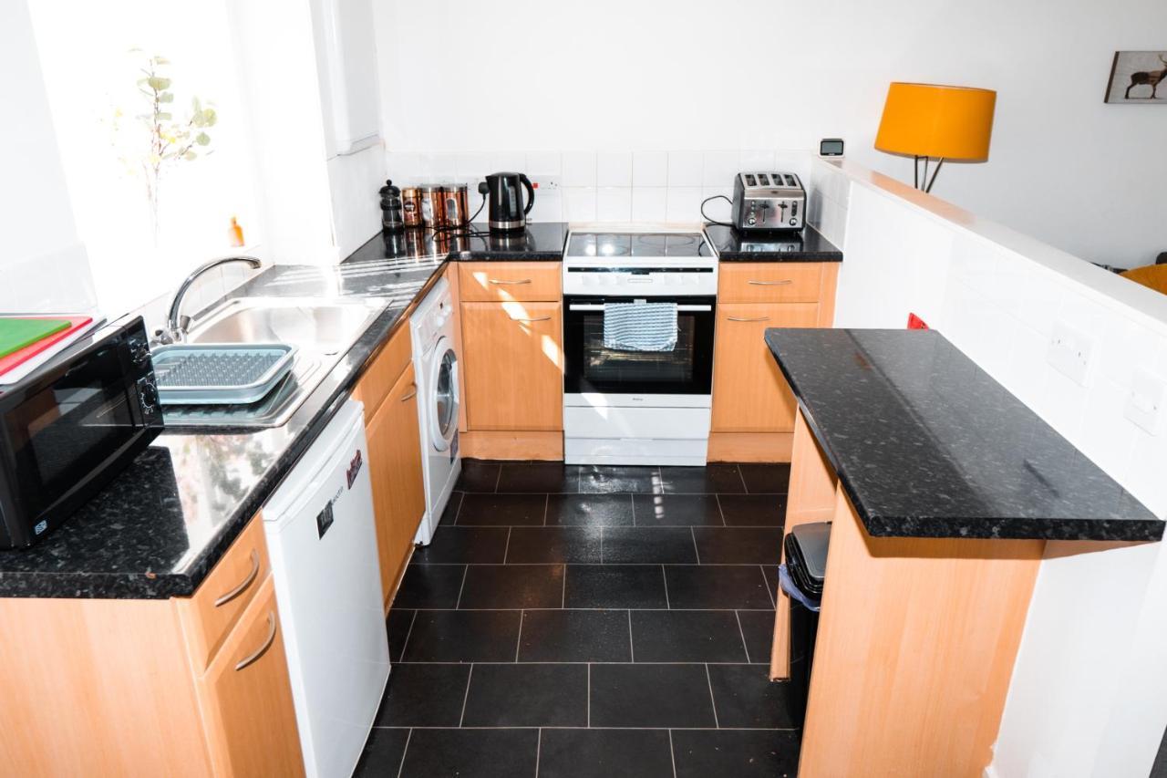 2 Bedroom Apartment Liverpool Hosted By Seren Property エクステリア 写真