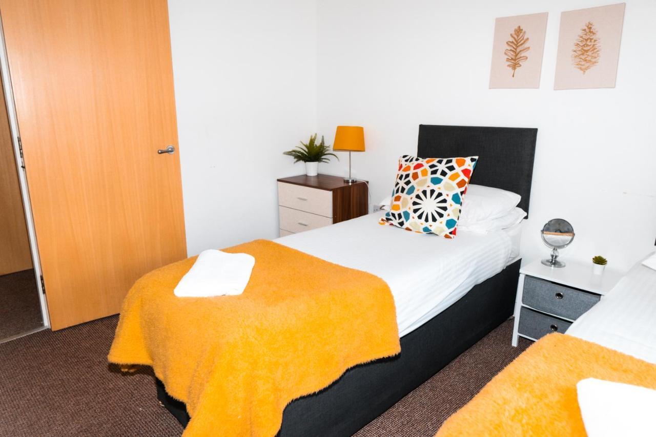 2 Bedroom Apartment Liverpool Hosted By Seren Property エクステリア 写真