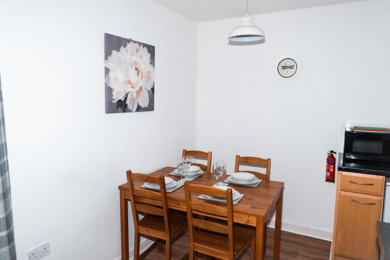 2 Bedroom Apartment Liverpool Hosted By Seren Property エクステリア 写真