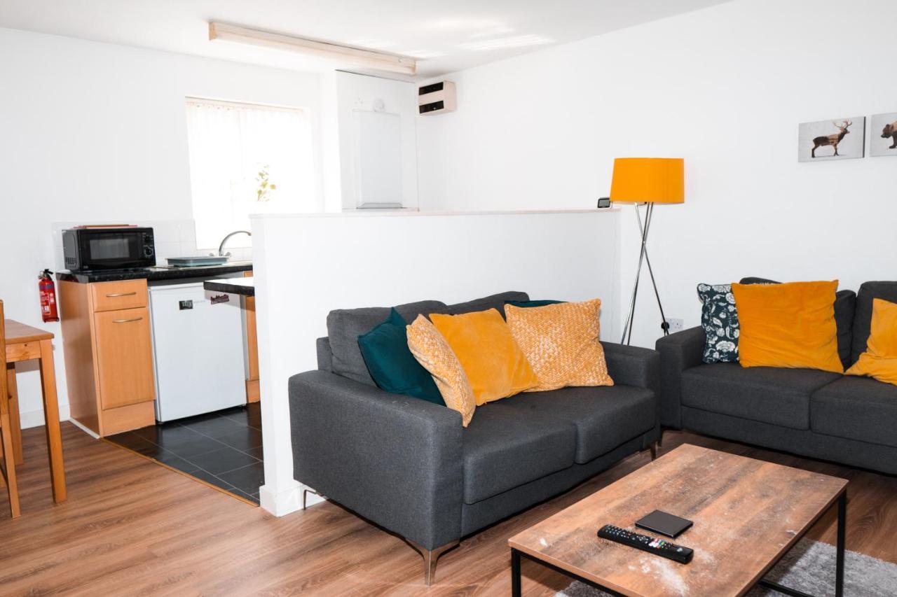 2 Bedroom Apartment Liverpool Hosted By Seren Property エクステリア 写真