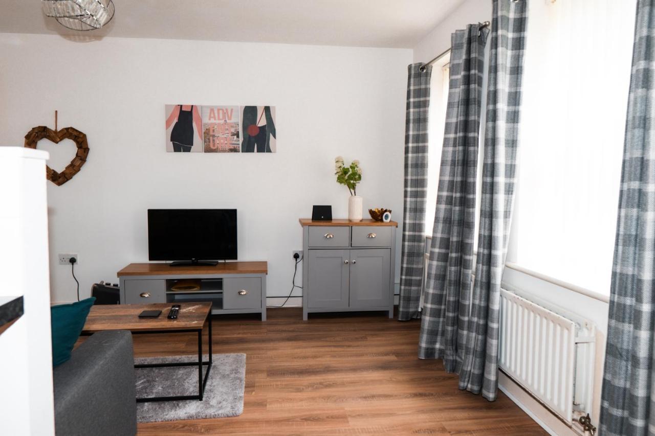 2 Bedroom Apartment Liverpool Hosted By Seren Property エクステリア 写真