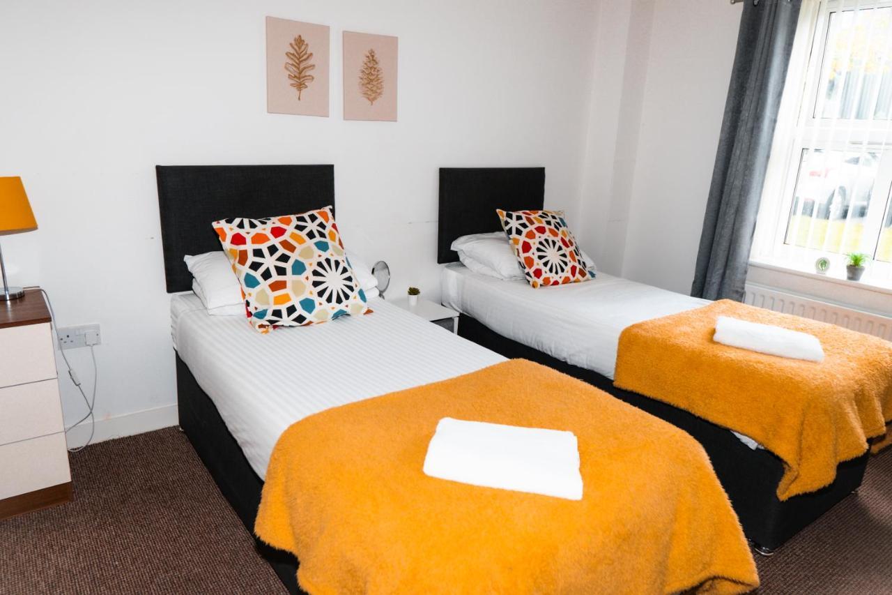 2 Bedroom Apartment Liverpool Hosted By Seren Property エクステリア 写真