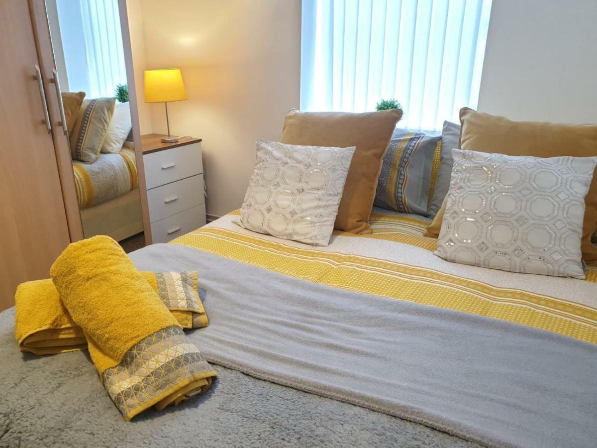 2 Bedroom Apartment Liverpool Hosted By Seren Property エクステリア 写真